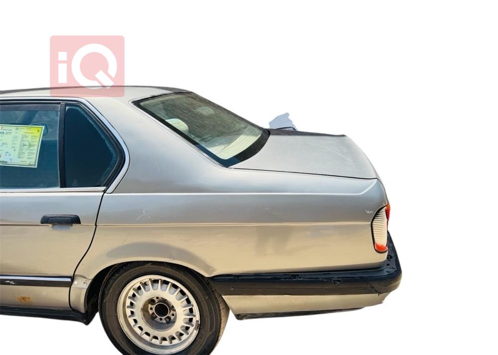 بي ام دبليو الفئة 7